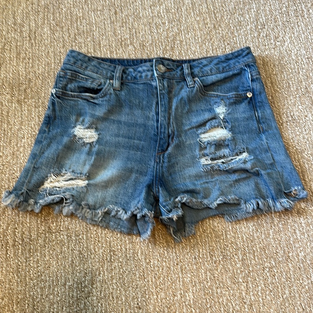EUC. Joes Jeans cut off shorts